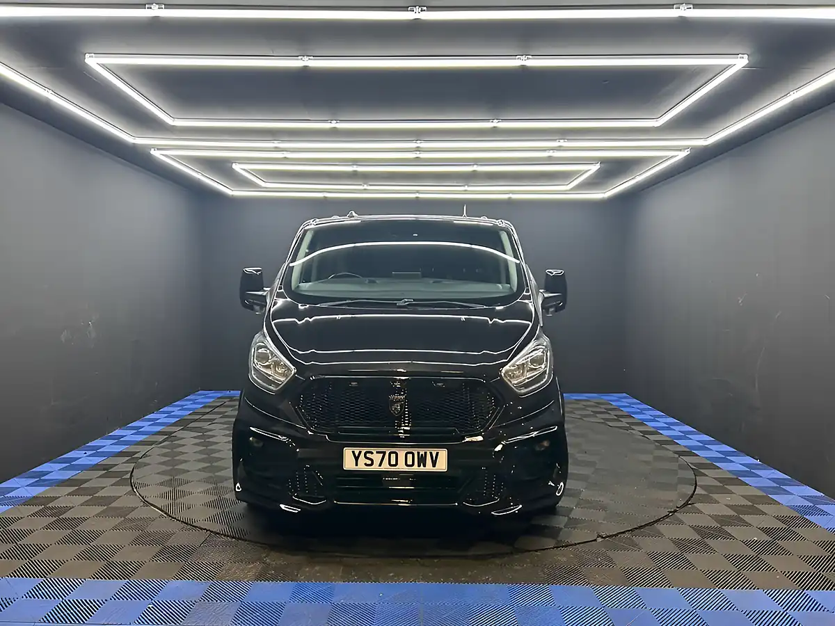 Used 2020 Ford Transit Custom Limited Black - Interior and Exterior details 5
