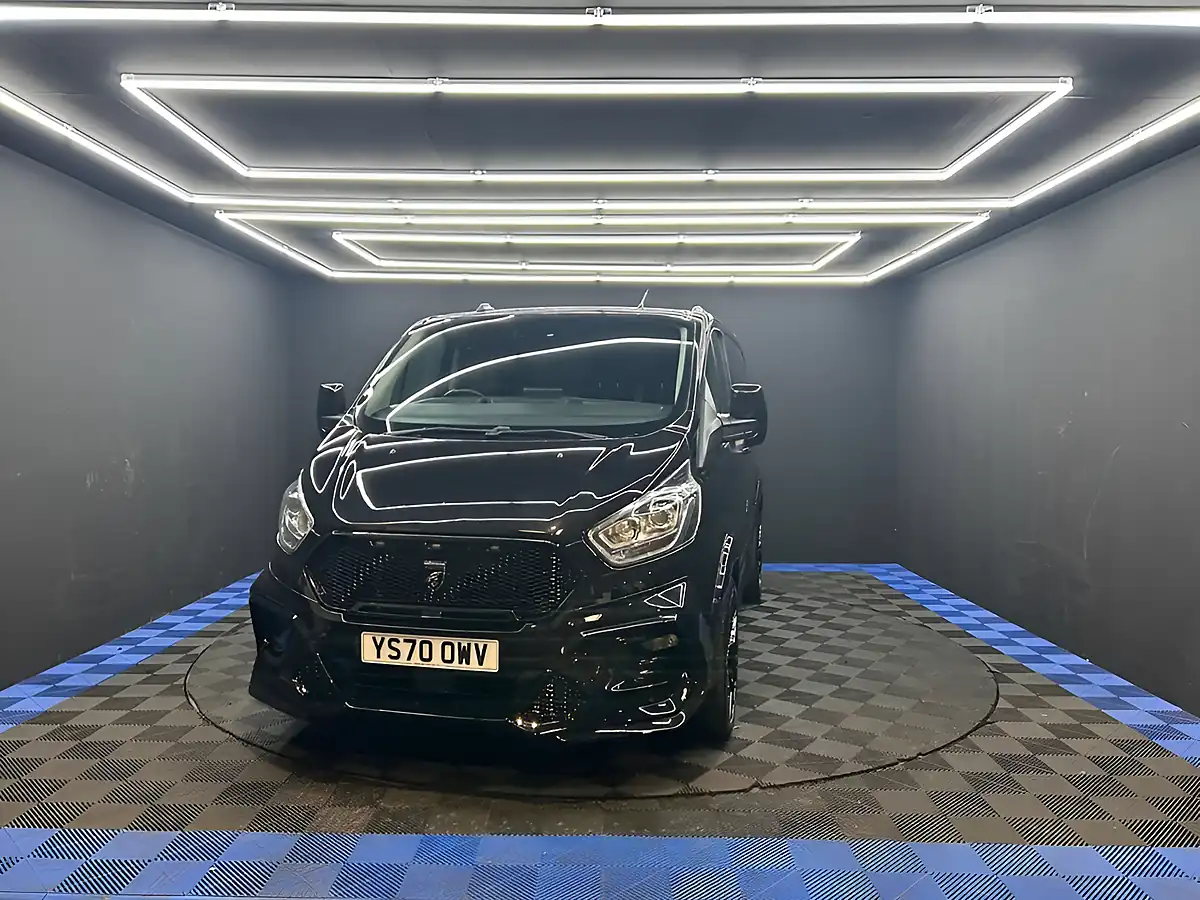 Used 2020 Ford Transit Custom Limited Black - Interior and Exterior details 6
