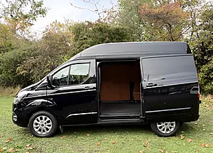 Used 2020 Ford Transit Custom Limited Black - Interior and Exterior details 7