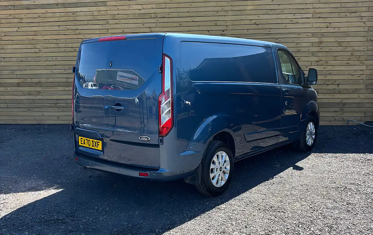 Used 2020 Ford Transit Custom Limited Blue - Interior and Exterior details 7