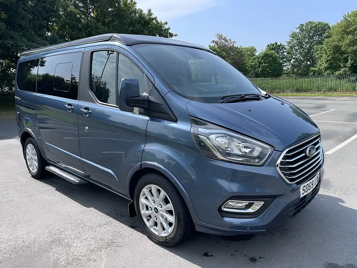 Used 2020 Ford Transit Custom Limited Blue - Interior and Exterior details 3