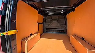 Used 2020 Ford Transit Custom Limited Blue - Interior and Exterior details 12