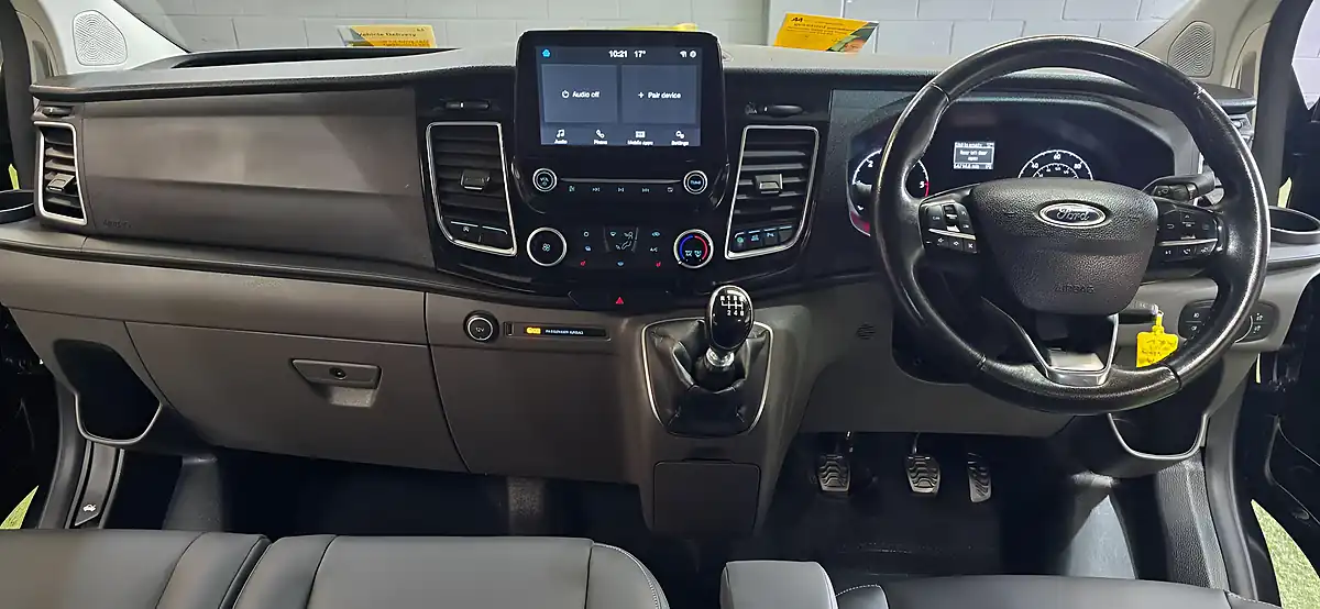 Used 2020 Ford Transit Custom Limited Edition Black - Interior and Exterior details 8