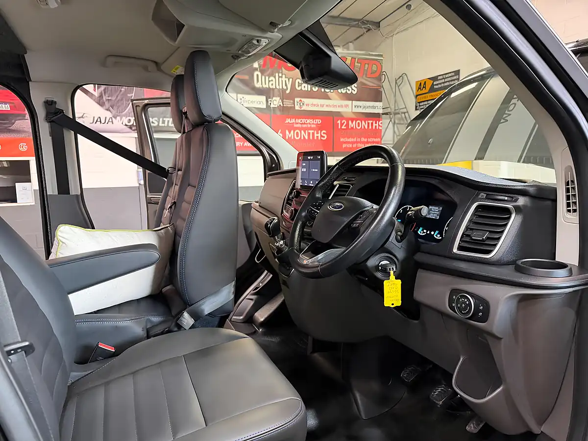 Used 2020 Ford Transit Custom Limited Edition Grey - Interior and Exterior details 19