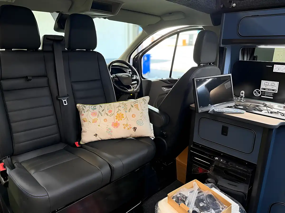 Used 2020 Ford Transit Custom Limited Edition Grey - Interior and Exterior details 9
