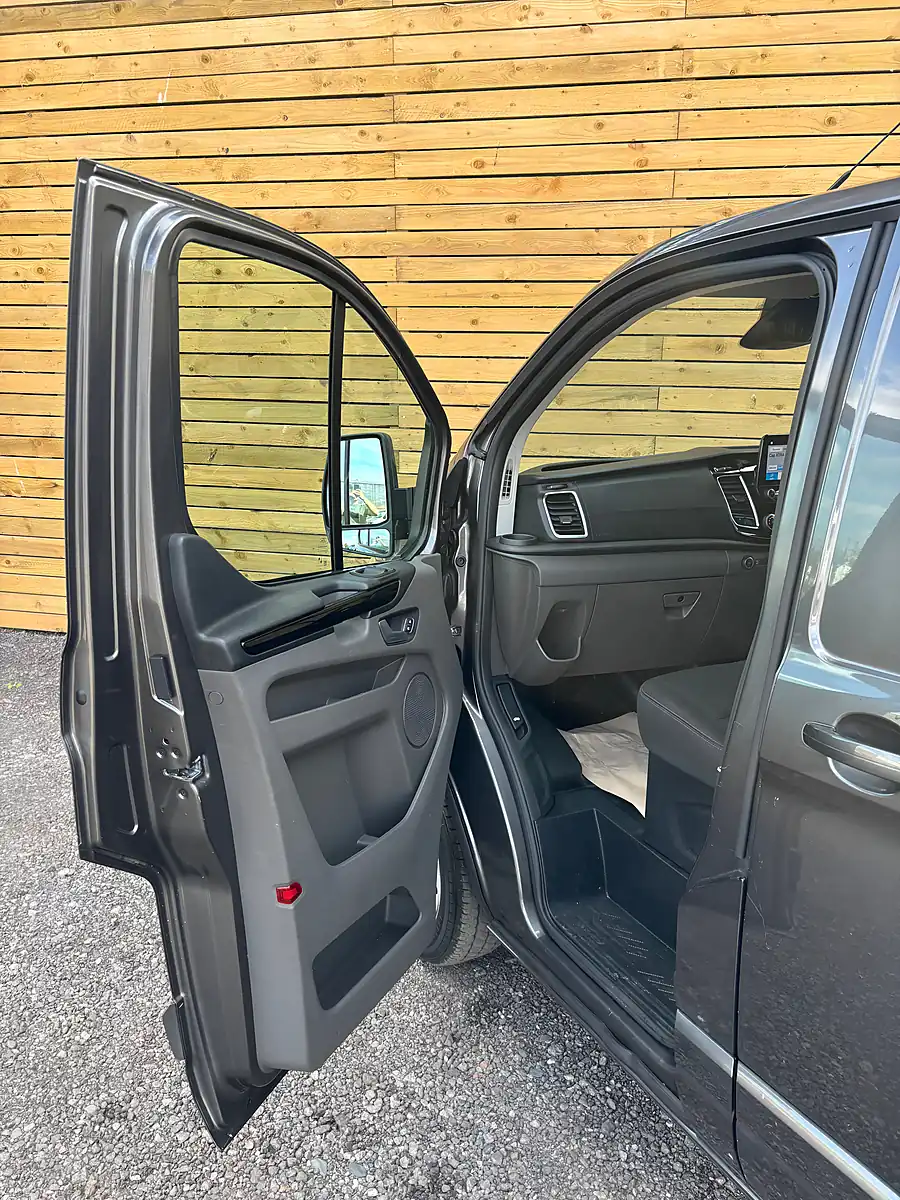 Used 2020 Ford Transit Custom Limited Grey - Interior and Exterior details 16