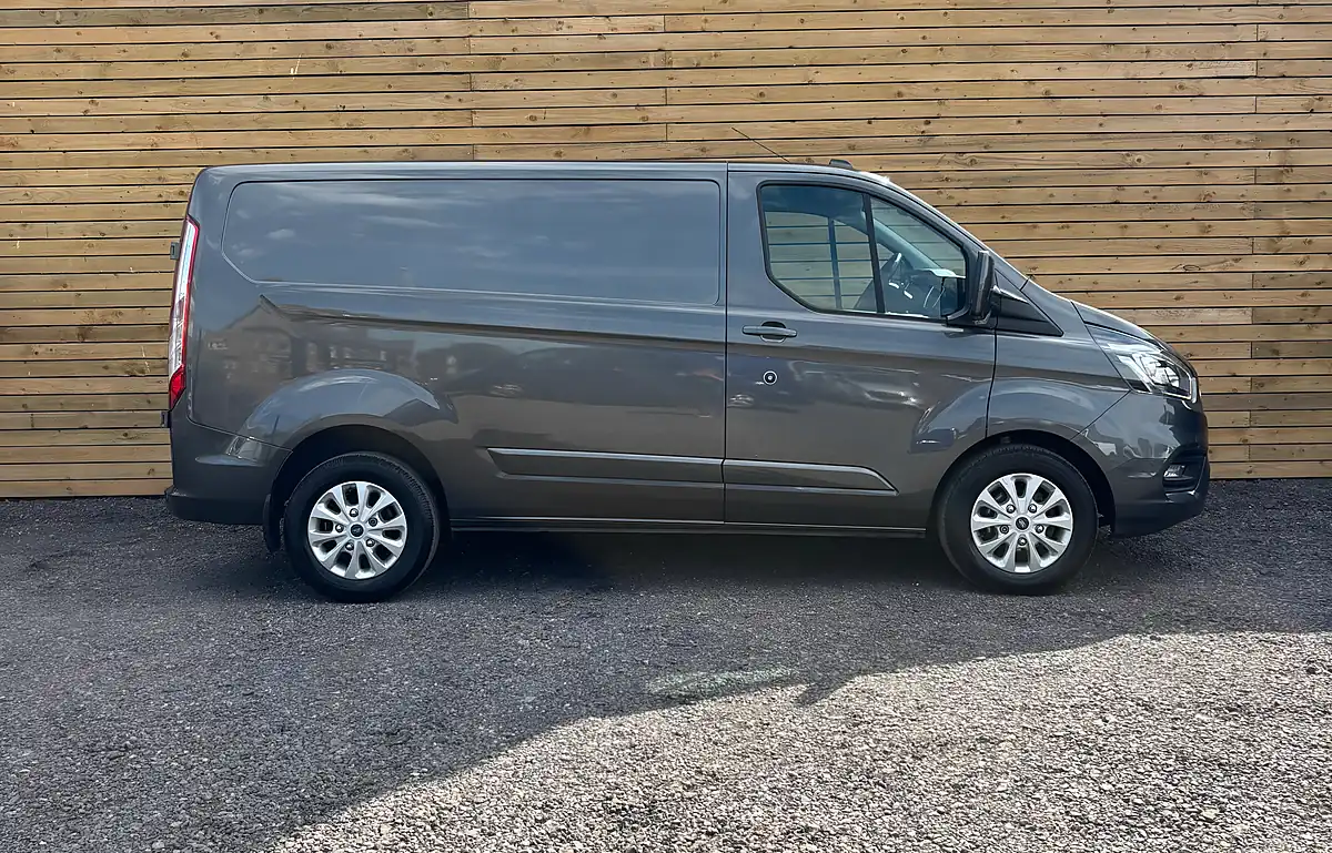 Used 2020 Ford Transit Custom Limited Grey - Interior and Exterior details 2