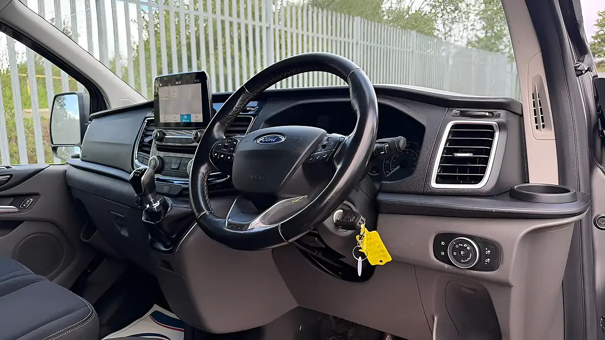 Used 2020 Ford Transit Custom Limited Grey - Interior and Exterior details 18