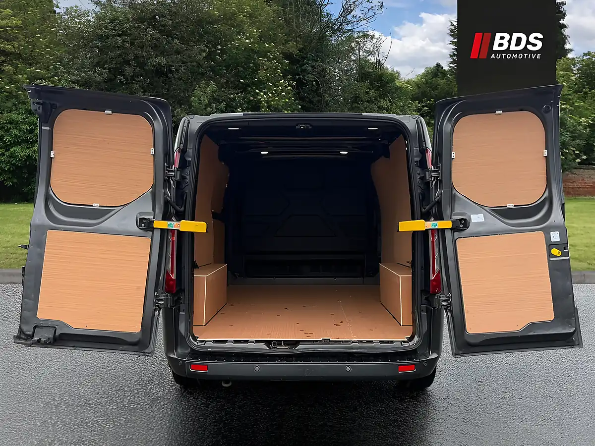 Used 2020 Ford Transit Custom Limited Grey - Interior and Exterior details 10
