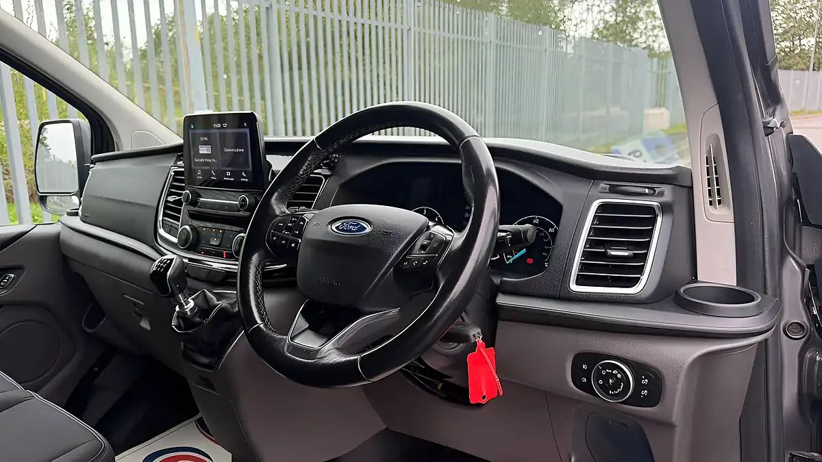 Used 2020 Ford Transit Custom Limited Grey - Interior and Exterior details 17