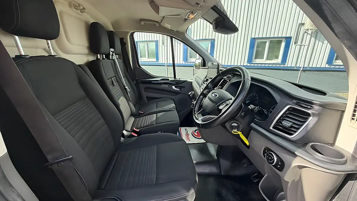 Used 2020 Ford Transit Custom Limited Grey - Interior and Exterior details 12
