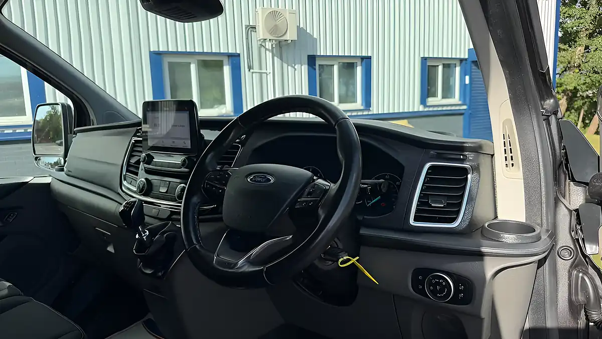 Used 2020 Ford Transit Custom Limited Grey - Interior and Exterior details 15