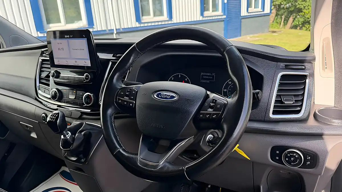 Used 2020 Ford Transit Custom Limited Grey - Interior and Exterior details 19