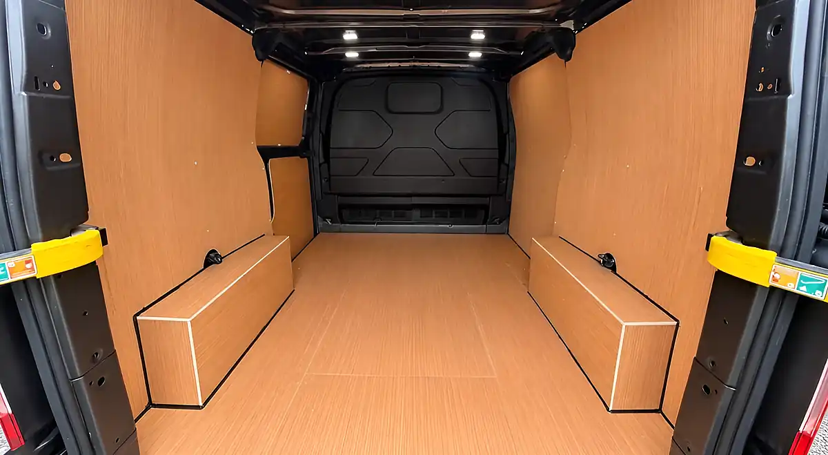Used 2020 Ford Transit Custom Limited Grey - Interior and Exterior details 3