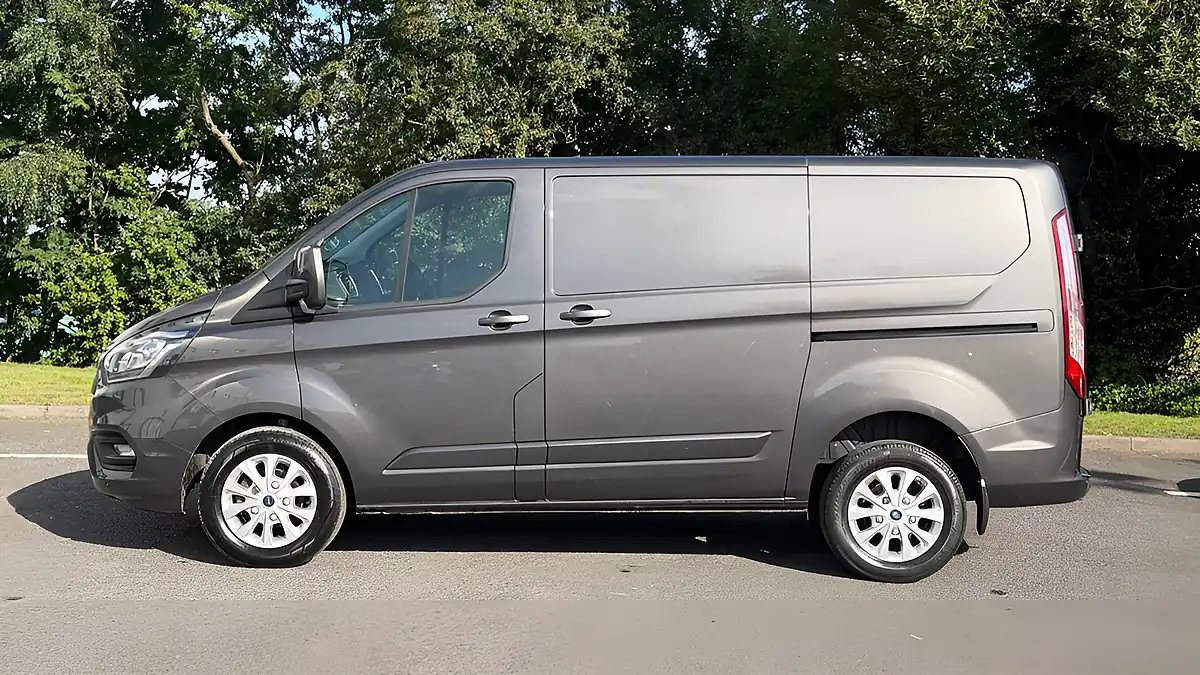 Used 2020 Ford Transit Custom Limited Grey - Interior and Exterior details 5