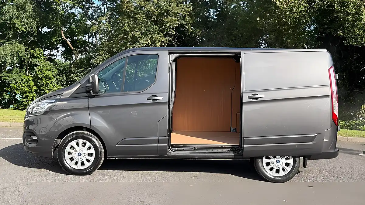 Used 2020 Ford Transit Custom Limited Grey - Interior and Exterior details 6