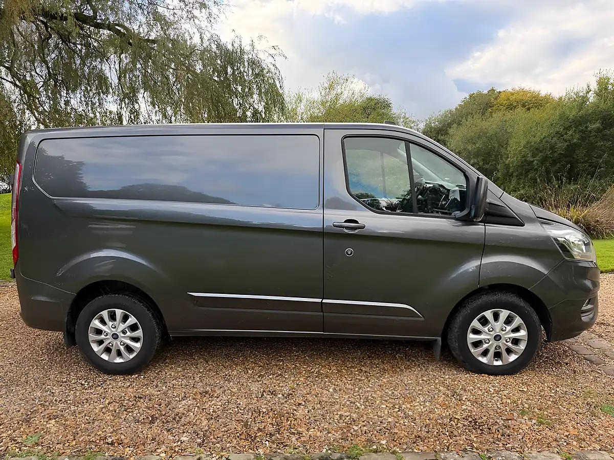 Used 2020 Ford Transit Custom Limited Grey - Interior and Exterior details 6