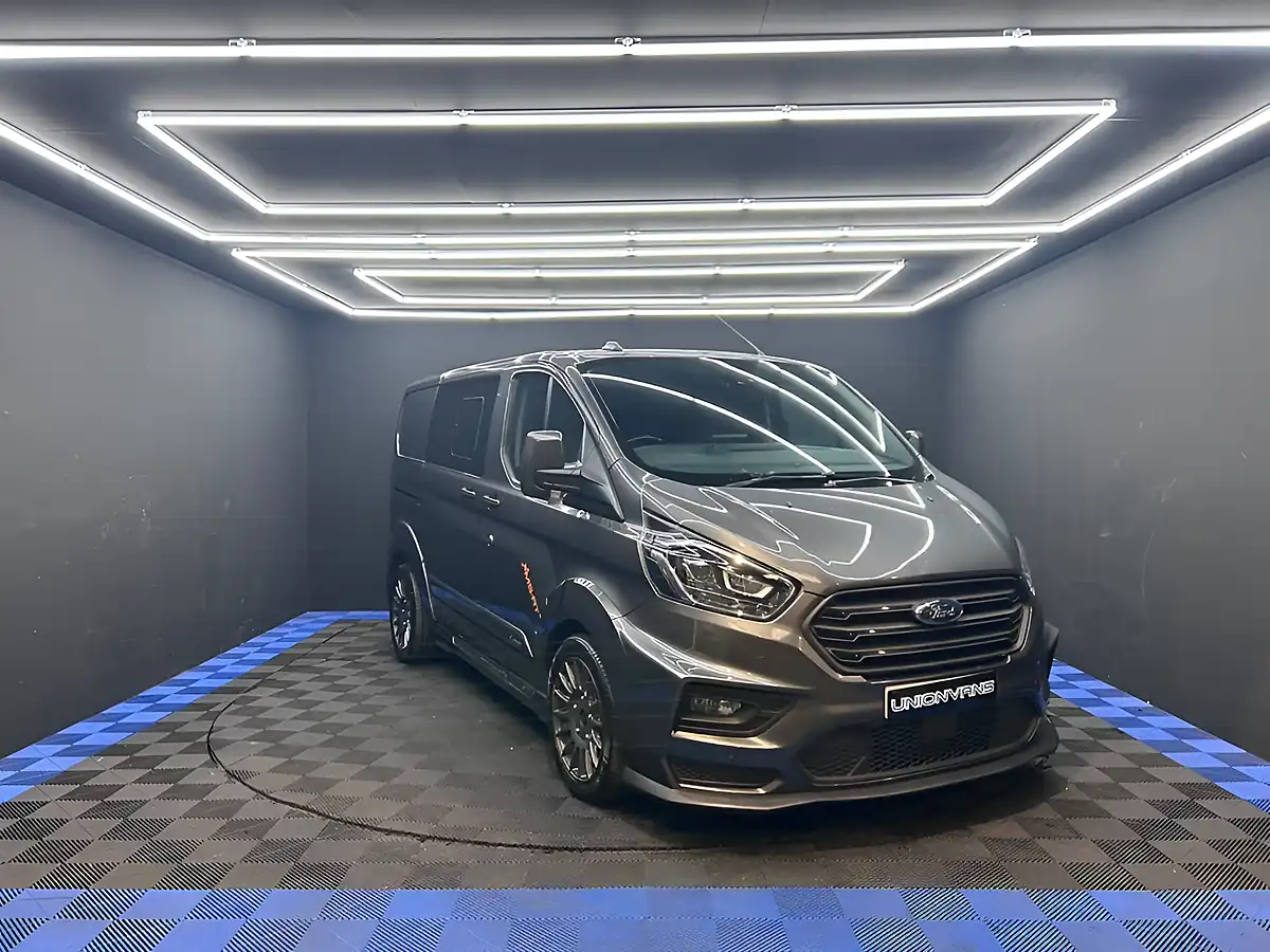 Used 2020 Ford Transit Custom Limited Grey - Interior and Exterior details 2