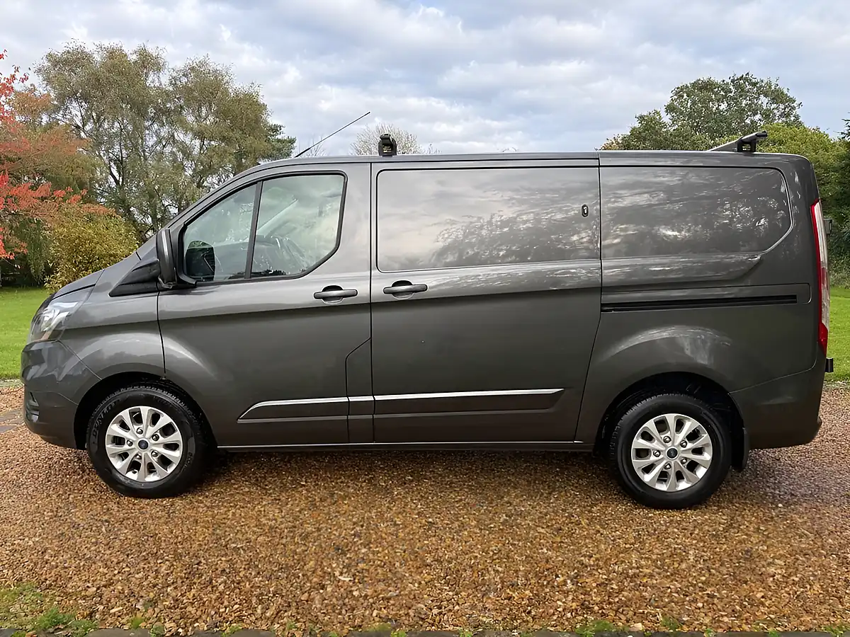 Used 2020 Ford Transit Custom Limited Grey - Interior and Exterior details 2