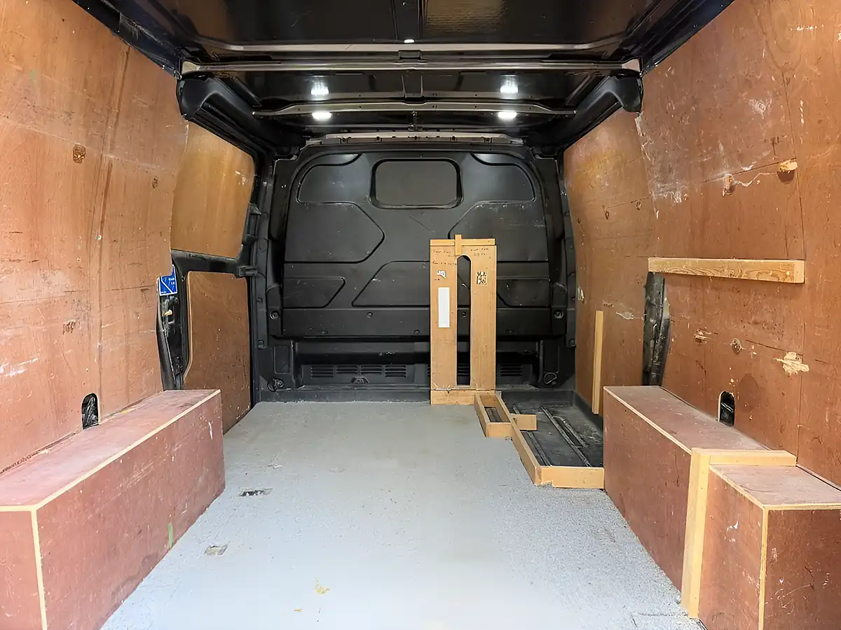 Used 2020 Ford Transit Custom Limited Grey - Interior and Exterior details 20