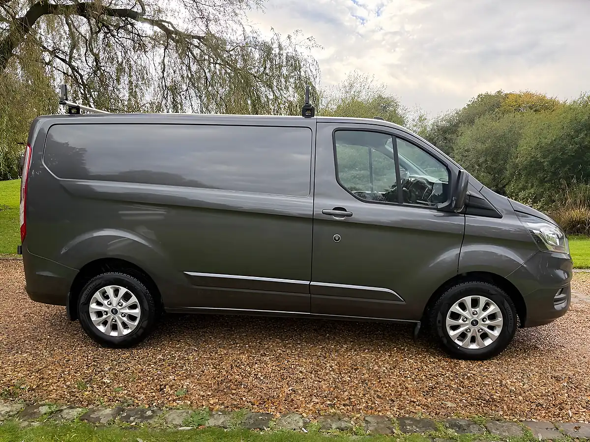 Used 2020 Ford Transit Custom Limited Grey - Interior and Exterior details 6