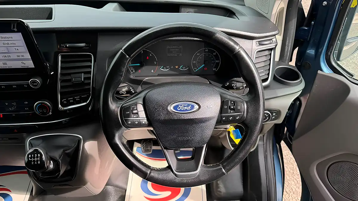 Used 2020 Ford Transit Custom Limited - Interior and Exterior details 19