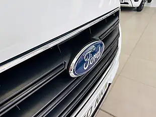 Used 2020 Ford Transit Custom Limited L2 H1 White - Interior and Exterior details 14