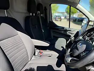 Used 2020 Ford Transit Custom Limited Moondust Silver - Interior and Exterior details 20