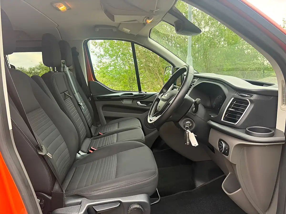 Used 2020 Ford Transit Custom Limited Orange - Interior and Exterior details 16