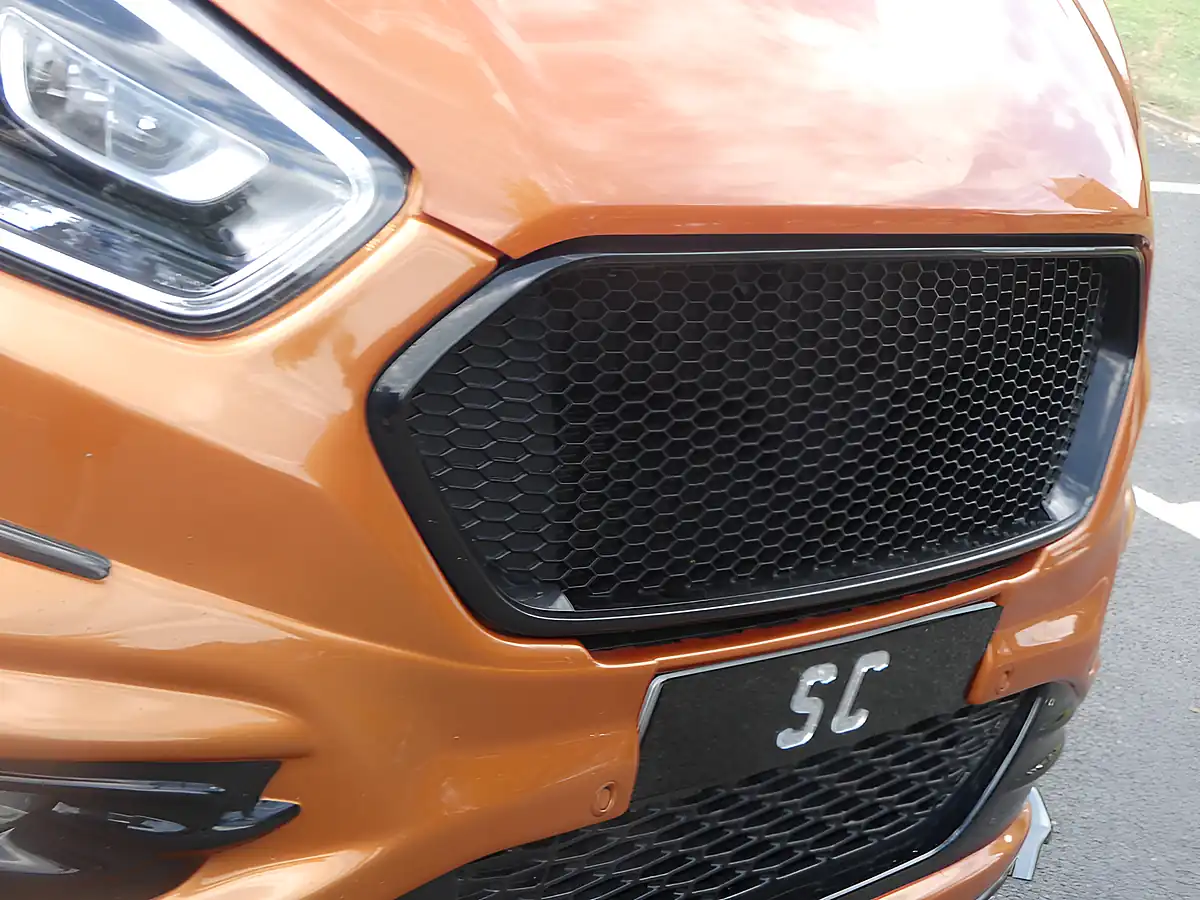 Used 2020 Ford Transit Custom Limited Orange - Interior and Exterior details 6