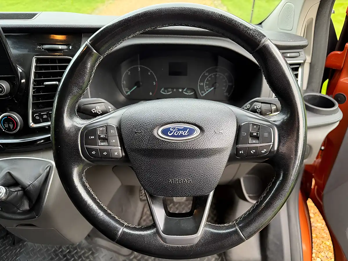 Used 2020 Ford Transit Custom Limited Orange - Interior and Exterior details 13