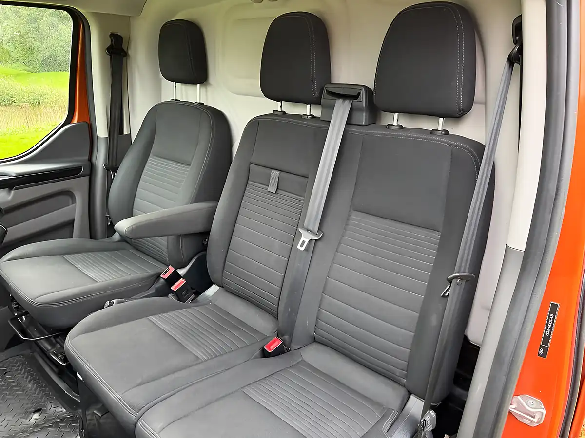 Used 2020 Ford Transit Custom Limited Orange - Interior and Exterior details 17