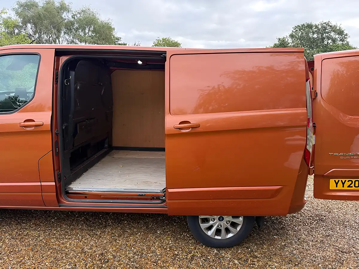 Used 2020 Ford Transit Custom Limited Orange - Interior and Exterior details 18