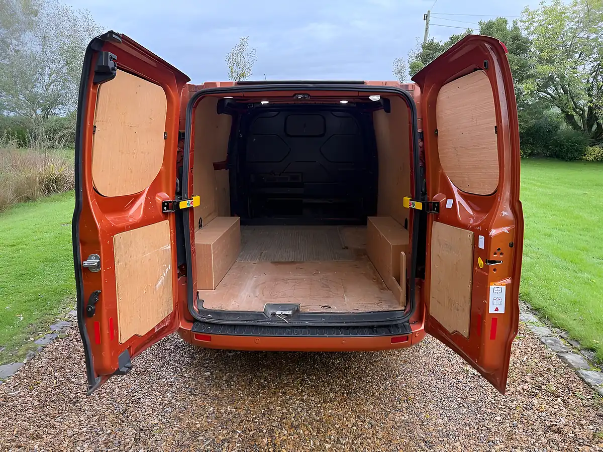Used 2020 Ford Transit Custom Limited Orange - Interior and Exterior details 19