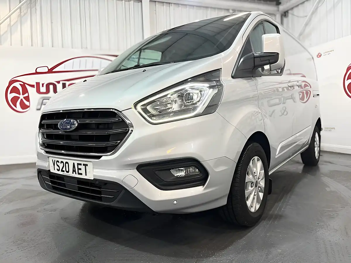 Used 2020 Ford Transit Custom Limited Silver - Interior and Exterior details 4