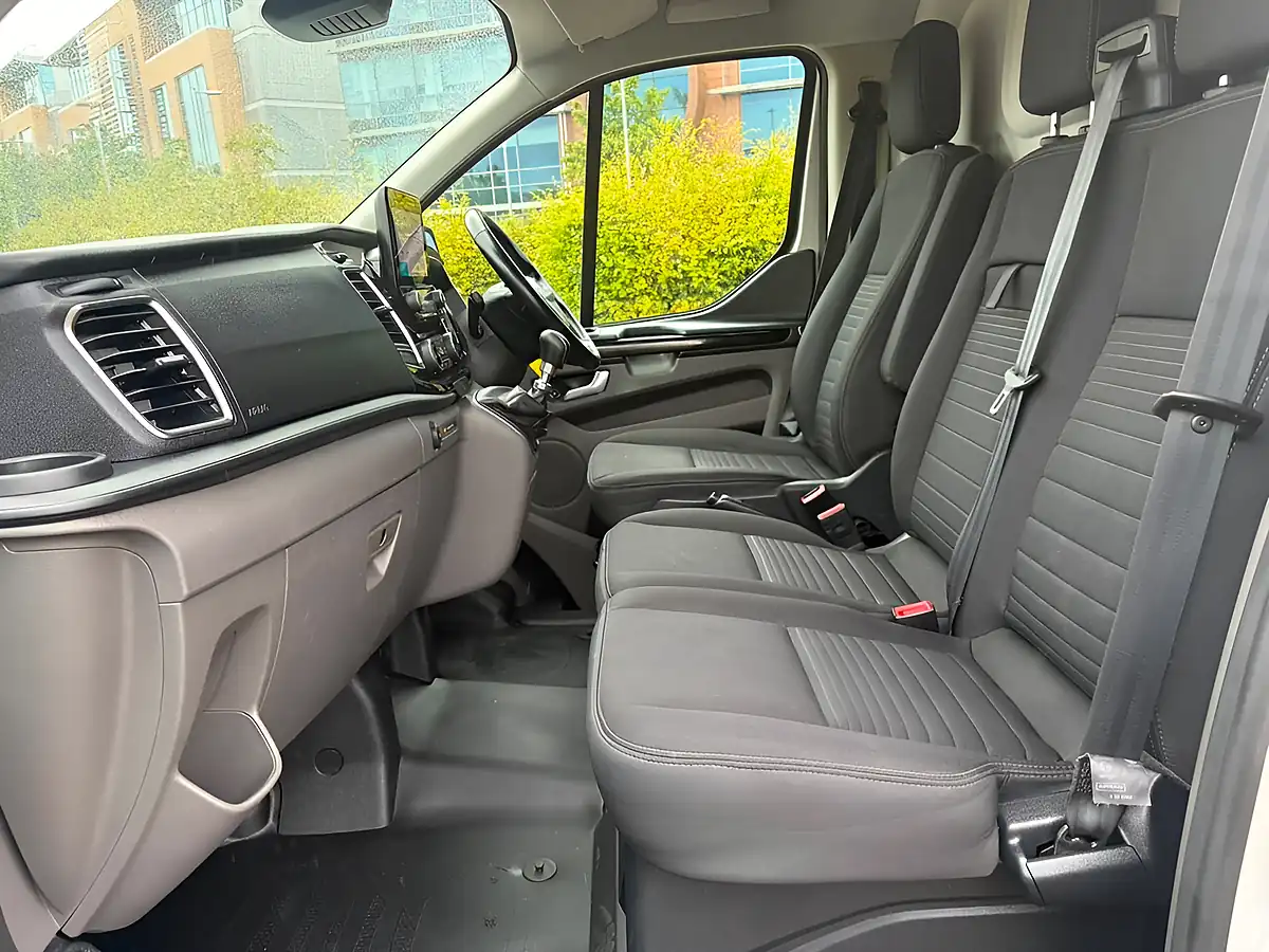 Used 2020 Ford Transit Custom Limited Silver - Interior and Exterior details 12