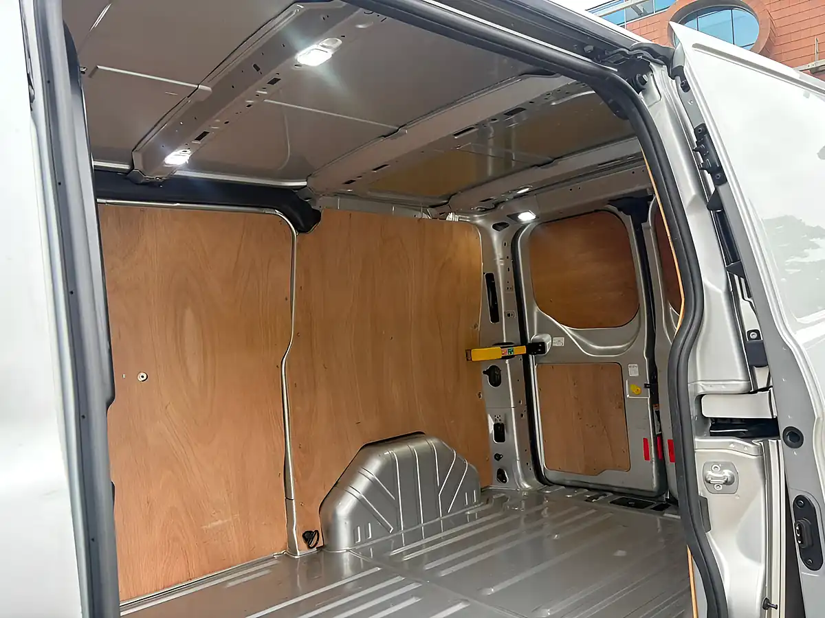 Used 2020 Ford Transit Custom Limited Silver - Interior and Exterior details 16