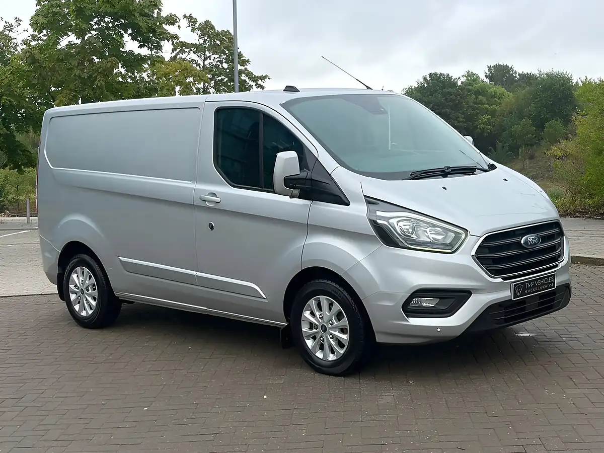Used 2020 Ford Transit Custom Limited Silver - Interior and Exterior details 6