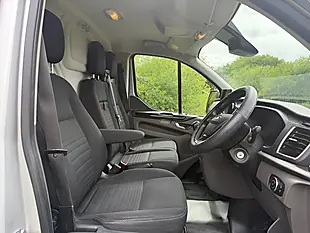 Used 2020 Ford Transit Custom Limited Silver - Interior and Exterior details 15