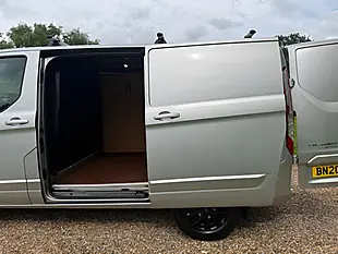 Used 2020 Ford Transit Custom Limited Silver - Interior and Exterior details 18