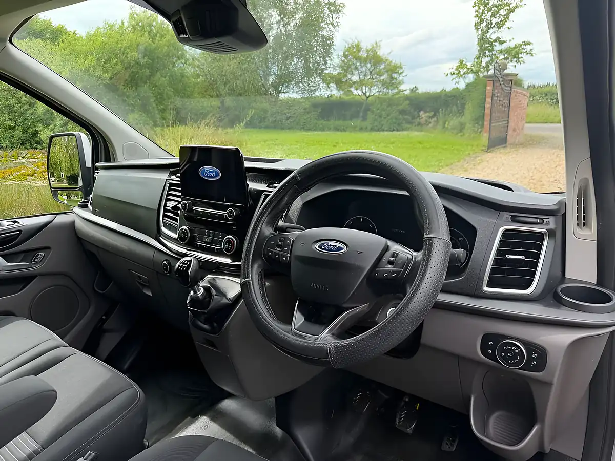 Used 2020 Ford Transit Custom Limited Silver - Interior and Exterior details 9