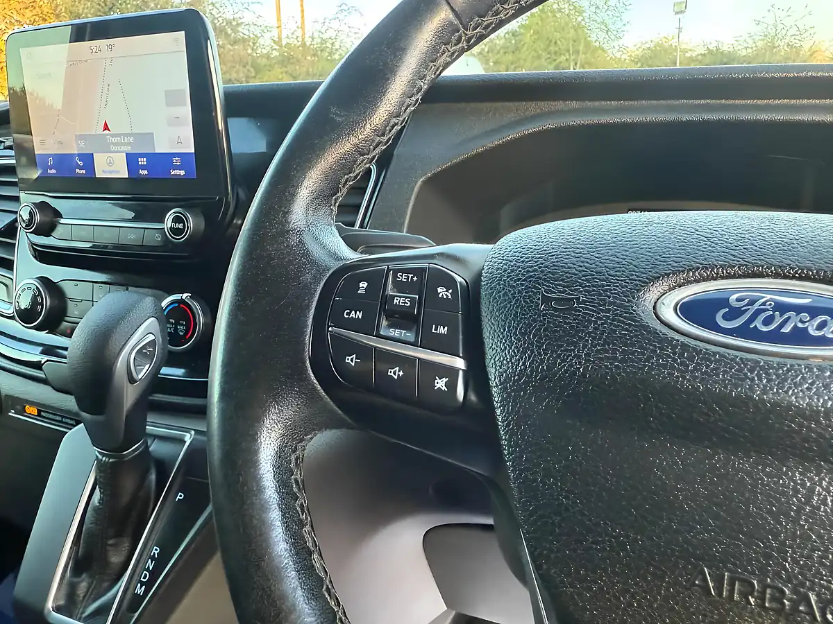 Used 2020 Ford Transit Custom Limited Silver - Interior and Exterior details 16
