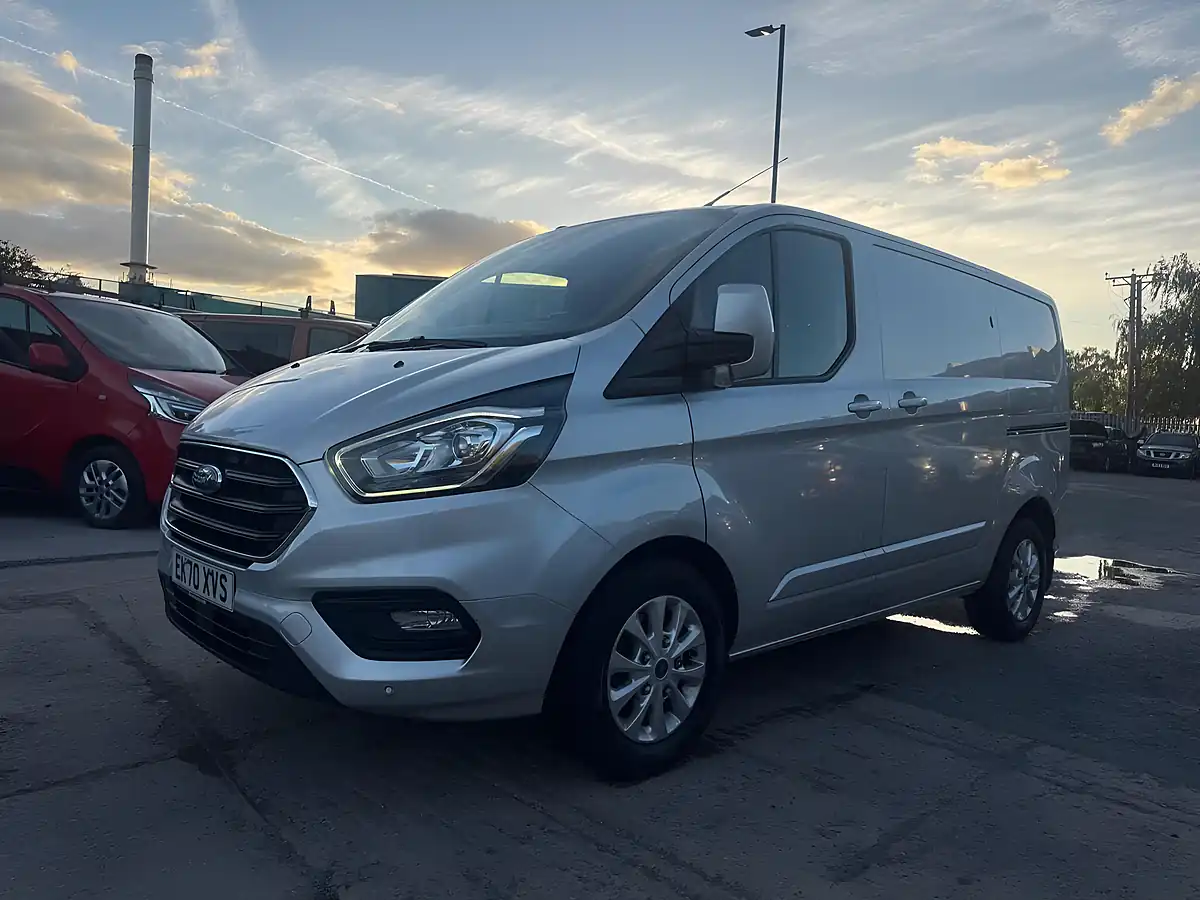 Used 2020 Ford Transit Custom Limited Silver - Interior and Exterior details 8