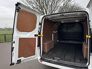 Used 2020 Ford Transit Custom Limited White - Interior and Exterior details 10