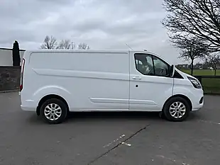Used 2020 Ford Transit Custom Limited White - Interior and Exterior details 12