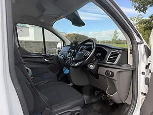 Used 2020 Ford Transit Custom Limited White - Interior and Exterior details 13