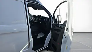Used 2020 Ford Transit Custom Limited White - Interior and Exterior details 12