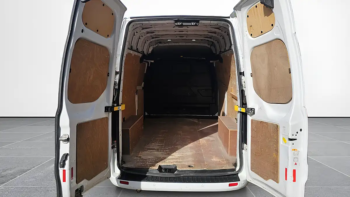 Used 2020 Ford Transit Custom Limited White - Interior and Exterior details 9