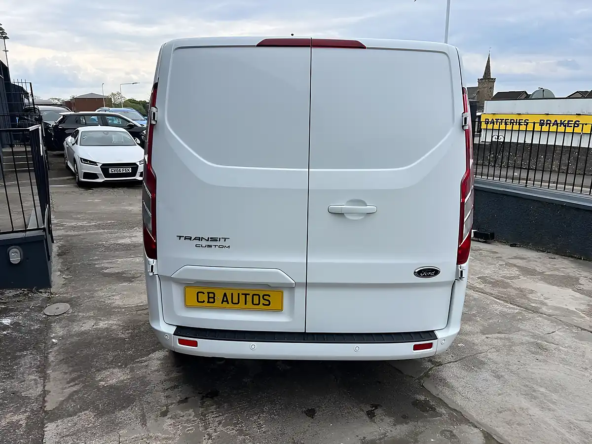 Used 2020 Ford Transit Custom Limited White - Interior and Exterior details 5
