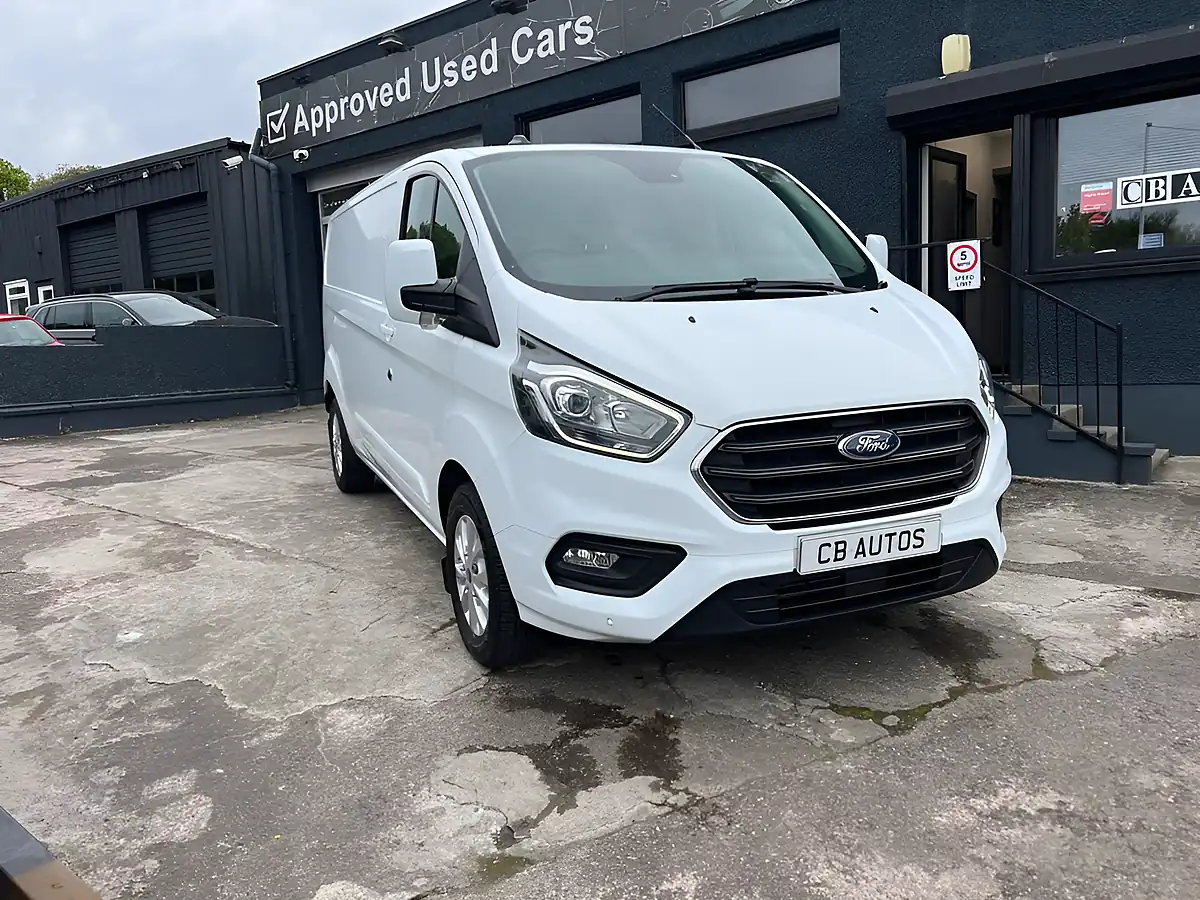 Used 2020 Ford Transit Custom Limited White - Interior and Exterior details 9